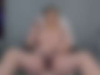 ellaswan's Live Sex Cam Show