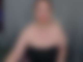 Live cam show with ellaswan - Tittyfuck on Mixed Magazine Live
