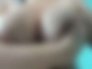 Live cam show with goddess-kianna - Dance on Nude Live Now