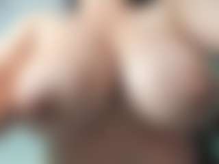 goddess-kianna's Live Sex Cam Show