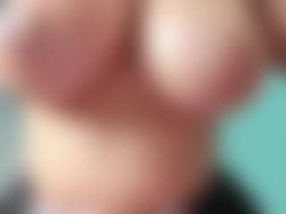 goddess-kianna's Live Sex Cam Show