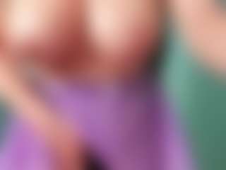 Live cam show with goddess-kianna - Brown Hair on Gym Cam Girls