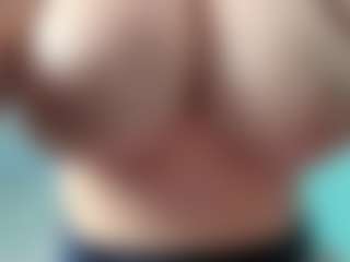 goddess-kianna's Live Sex Cam Show
