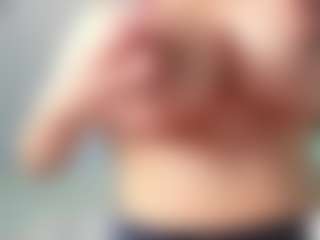 goddess-kianna's Live Sex Cam Show