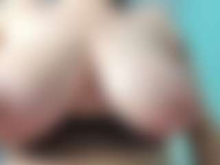 Live cam show with goddess-kianna - Fuck on Dolls Live