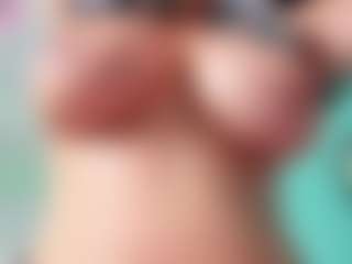 goddess-kianna's Live Sex Cam Show