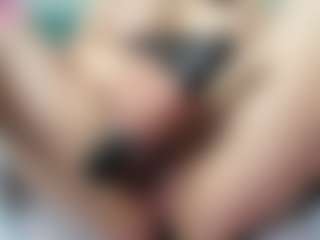 goddess-kianna's Live Sex Cam Show