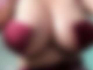 Live cam show with goddess-kianna - Fuck on Camsoda