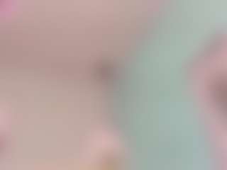 Live cam show with goddess-kianna - Shaved Pussy Brown Hair on fuklive.com