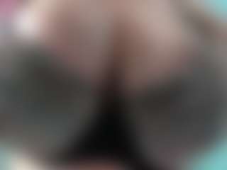 goddess-kianna's Live Sex Cam Show