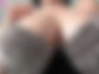 goddess-kianna's Live Sex Cam Show