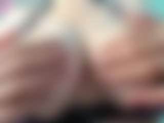 Live cam show with goddess-kianna - Amateur Brown Hair on dropp.cam