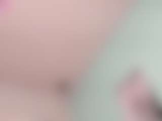 Live cam show with goddess-kianna - Public Brown Hair on WildCum