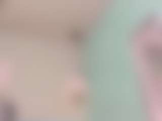 Live cam show with goddess-kianna - Public Brown Hair on Camsoda