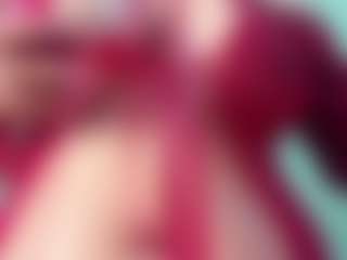 goddess-kianna's Live Sex Cam Show