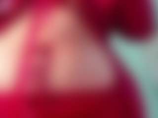 Live cam show with goddess-kianna - Deepthroat on Camiplay Live