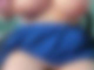Live cam show with goddess-kianna - HD Curvy on Strip Flash - Live Sex Shows