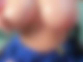 goddess-kianna's Live Sex Cam Show