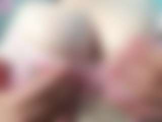 Live cam show with goddess-kianna - Brown Hair on Dare Cams