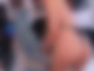 MissVelvet's Live Sex Cam Show