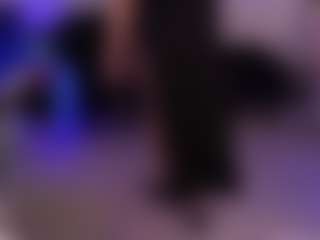 MissVelvet's Live Sex Cam Show