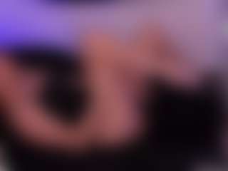MissVelvet's Live Sex Cam Show