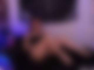 MissVelvet's Live Sex Cam Show