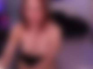 MissVelvet's Live Sex Cam Show