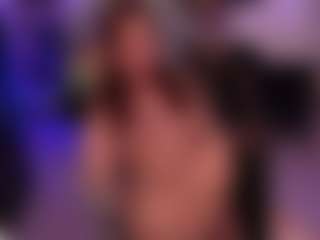 MissVelvet's Live Sex Cam Show