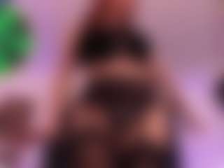 MissVelvet's Live Sex Cam Show