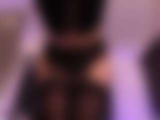 MissVelvet's Live Sex Cam Show