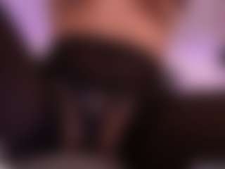 MissVelvet's Live Sex Cam Show
