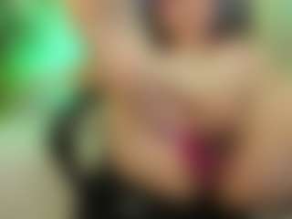 Live cam show with Sejmeett - Grey on Mixed Magazine Live