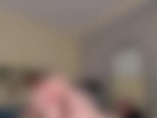 Live cam show with Sejmeett - Cosplay Curvy on CamClone