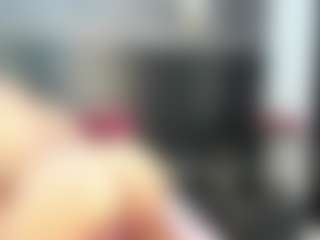 Live cam show with Hellen Curvelo - Facial Piercings on Fapmatic.com