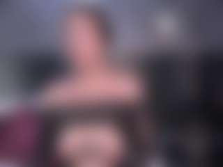 Live cam show with Hellen Curvelo - Big Nipples on dasdasdadada.com