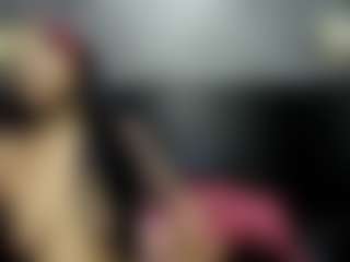 Hellen Curvelo's Live Sex Cam Show