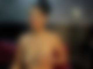 Hellen Curvelo's Live Sex Cam Show