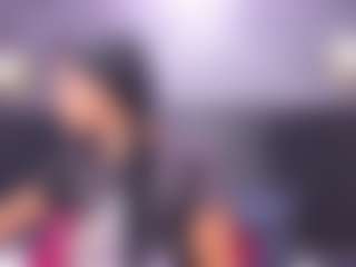 Hellen Curvelo's Live Sex Cam Show