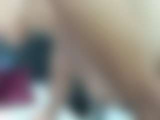 Hellen Curvelo's Live Sex Cam Show