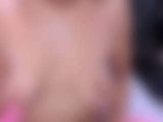 Live cam show with Hellen Curvelo - Drinking on Uber Horny