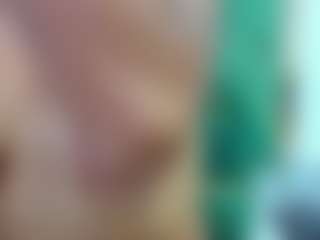 Live cam show with Hellen Curvelo - Small Tits on camwithhim.com