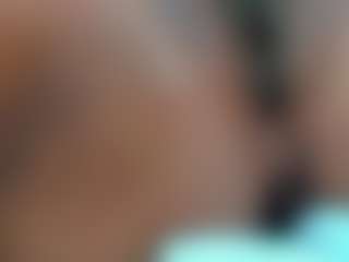 Live cam show with Hellen Curvelo - Drinking on Camming Site
