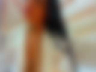 Hellen Curvelo's Live Sex Cam Show