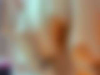 Hellen Curvelo's Live Sex Cam Show