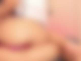 Live cam show with maddy-brooks - Ass Clapping on Mixed Magazine Live
