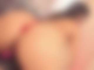 Live cam show with maddy-brooks - Bikini on Camsoda