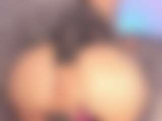 Live cam show with maddy-brooks - Shaved Pussy on Camsoda Late Night