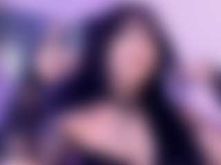 Live cam show with Sweetdevill - Green Eyes on Dare Cams