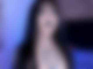 Live cam show with Sweetdevill - Shaved Pussy on TeamSkeetLive